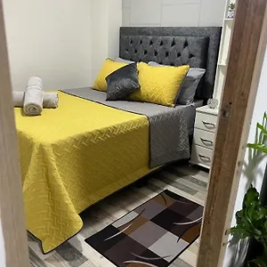Lindo Apartaestudio Cerca Al Centro Itagüí
